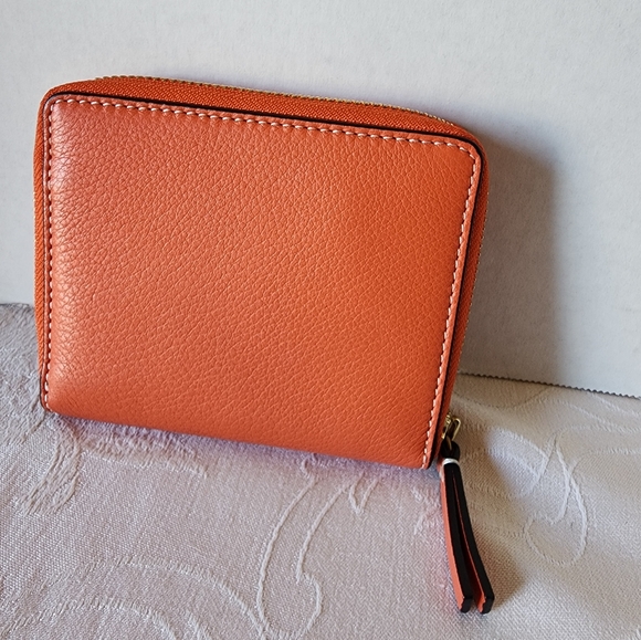 Tory Burch 2FER Gracie Reversible Canvas Tote with Perforated Zip Wallet - Picture 10 of 13